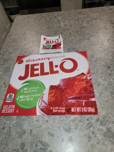 PFG Strawberry Jell-O (200pcs) (Usage/Used - PUZZLES FOR GOOD)