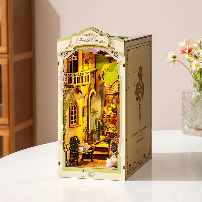 Book Nook - Floral Corner (Wood)