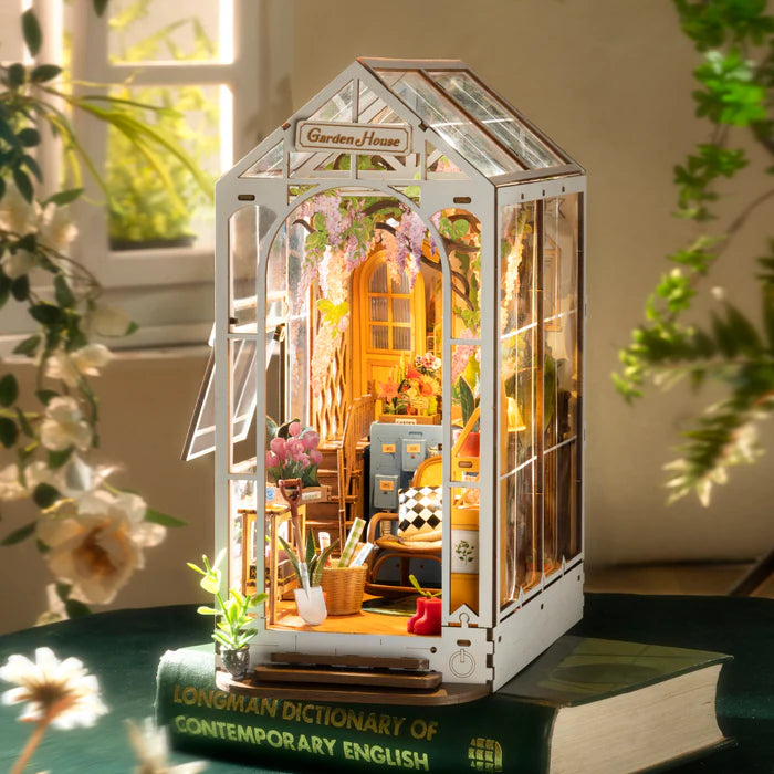 Coin lecture - Maison de jardin (bois) 
