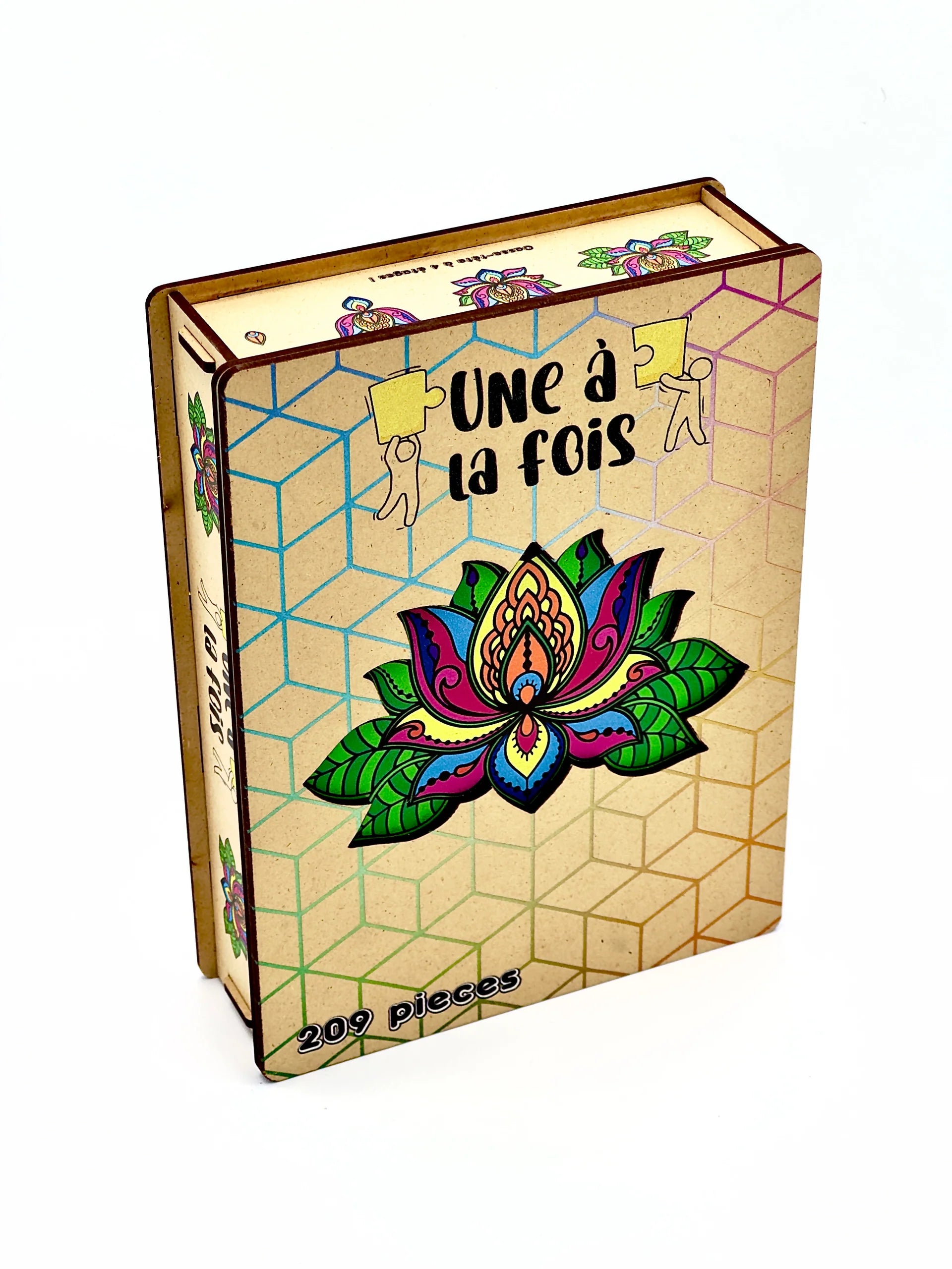 The Lotus (Wood) (210pcs)
