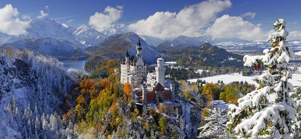 Ravensburger Neuschwanstein Castle (panoramique) (2000pcs)